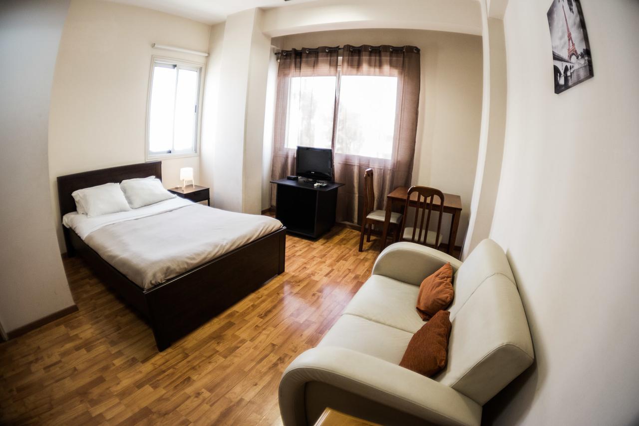 Elysium Capital Residence Никозия Екстериор снимка